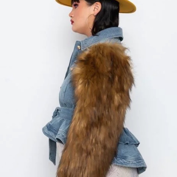 PLUS AZALEA WANG PORTUGAL DENIM FAUX FUR ARM JACKET - Picture 6 of 8